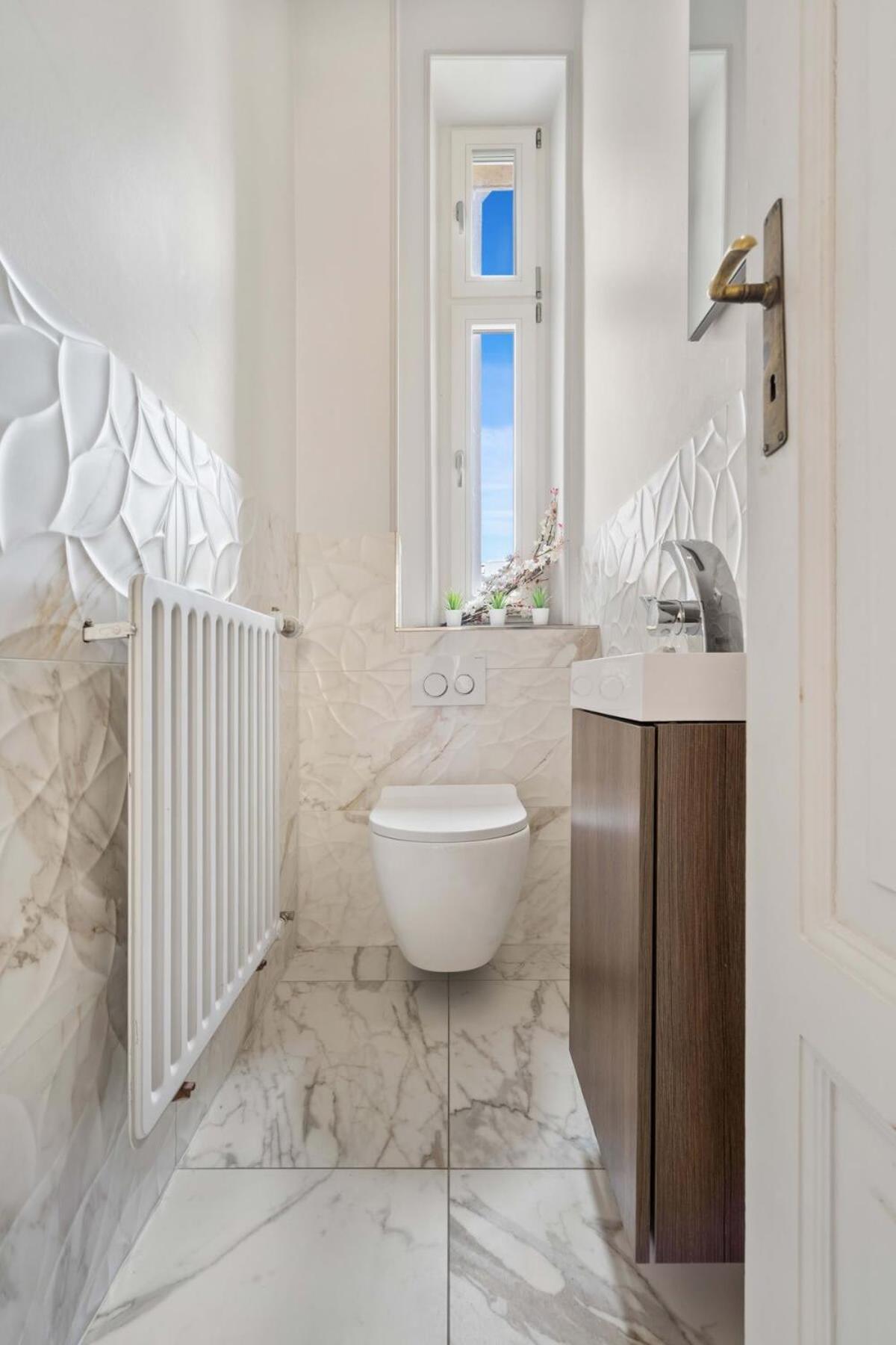 Room W Shared Bathroom&Kitchen In Luxury Villa Luxembourg Exterior photo